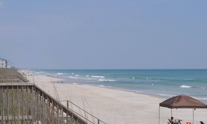 Topsail Beach House | Beach Haven - OCEANFRONT!