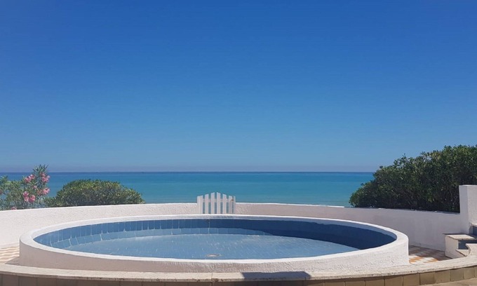 Termoli Apartment | Beach, home with direct access to the sea