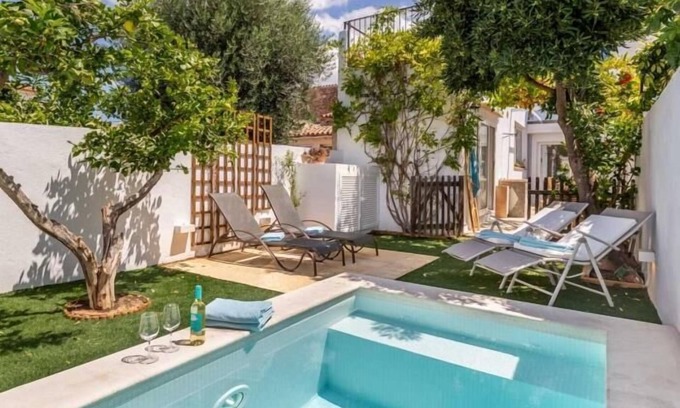 Colonia de Sant Pere Villa | Beach House Up to 5 Guests In Sant Pere 🌴☀️