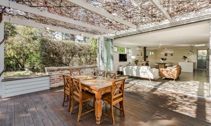 Dunsborough House | Beach Life on Beach