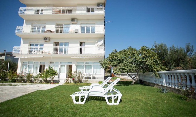 Kastel Stafilic Apartment | Beach Studio Apartment Ivana