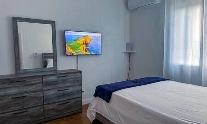 Rokers Point Apartment | Beachfront Beauty, Near Hotel Apt #4