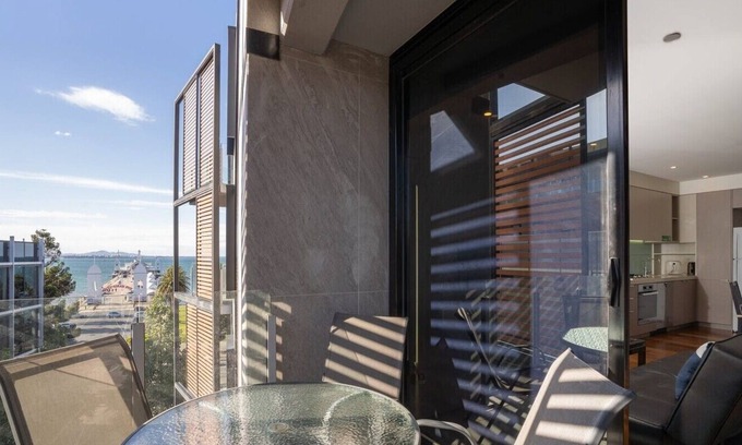 Bellarine Peninsula Apartment | Beachfront Bliss: Luxury Living