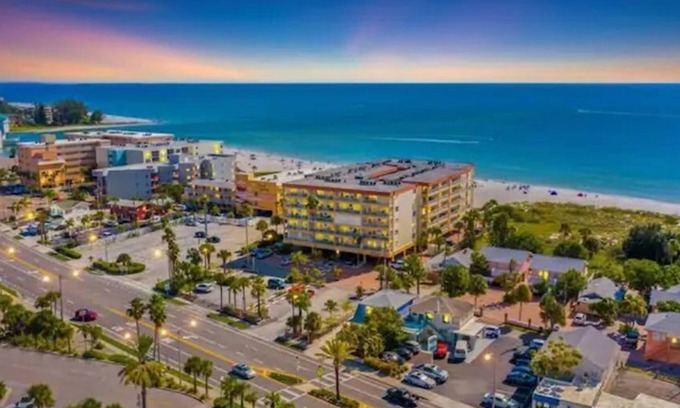 Madeira Beach Condo | Beachfront building across from John's Pass Village