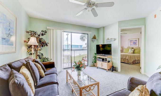 Butler Beach Condo | Beachfront Condo- Balcony, Community Pools, Tennis + Beach Access