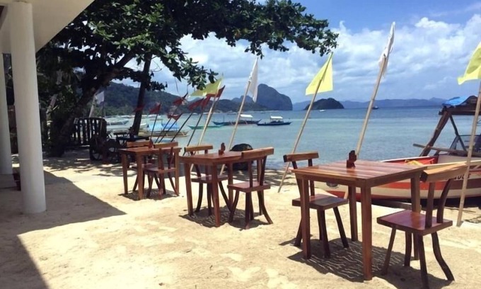 El Nido House | Beachfront guesthouse in El Nido - 2Pax