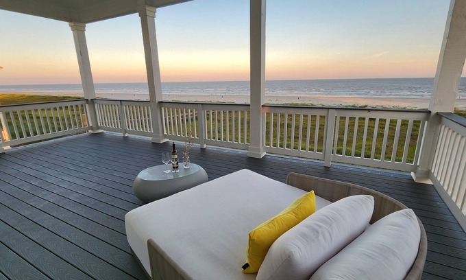 Galveston House | BEACHFRONT! HOT TUB! ELEVATOR! CUSTOM-BUILT! GATED COMMUNITY! BEACH, STEPS AWAY!