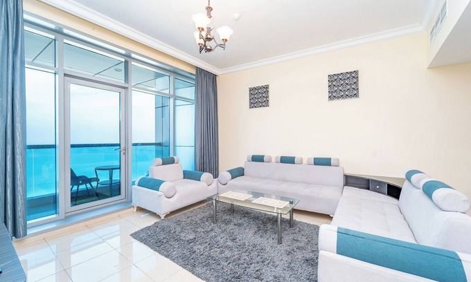 Dubai Apartment | Beachfront luxury apartments