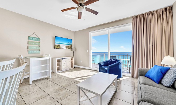 West Panama City Beach Condo | ⭐Beachfront-Seasonally Heated Gulf Front Pool-Splash Pad-Splash 505E⭐