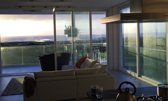 Lagoa Pequena Condo | Beachfront Sunrise Luxury Surf Condo