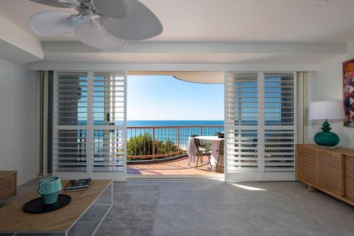 Coolum Beach Apartment | Beachfront Villa