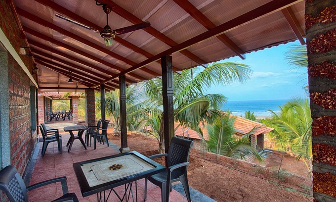 Ganpatipule Hotel | Beachfront Villas