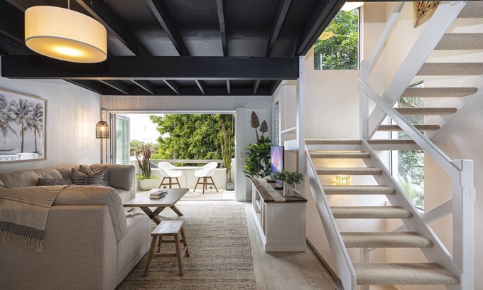Sunshine Beach House | Beachside 2-Bed House with Pool, Courtyard & BBQ