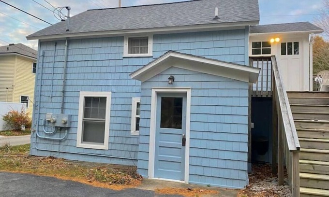 Frankfort Apartment | Beachside Apt 1