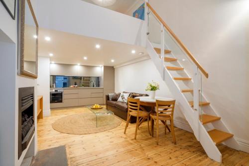 St Kilda West Apartment | Beachside Loft St Kilda west