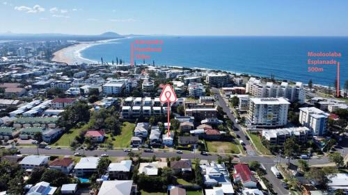 Mooloolaba House | Beachside Pet-Friendly Retreat in Mooloolaba
