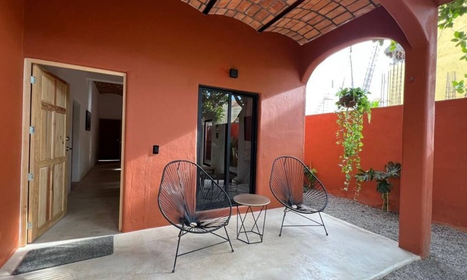 San Francisco House | Beautiful 2 Bedrooms, A/C, WiFi Street level in San Pancho