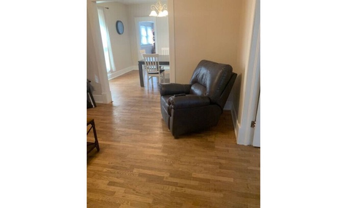 McPherson Condo | Beautiful 2 Bedroom 1 bathroom Condo