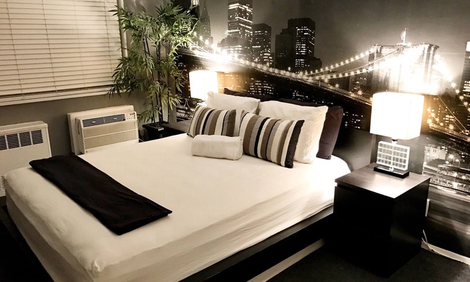 Spuyten Duyvil Apartment | Beautiful 2 Bedroom Apartment, close to NYC!