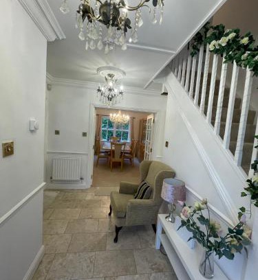 Oxford Villa | Beautiful 6 Bedroom House Oxford City