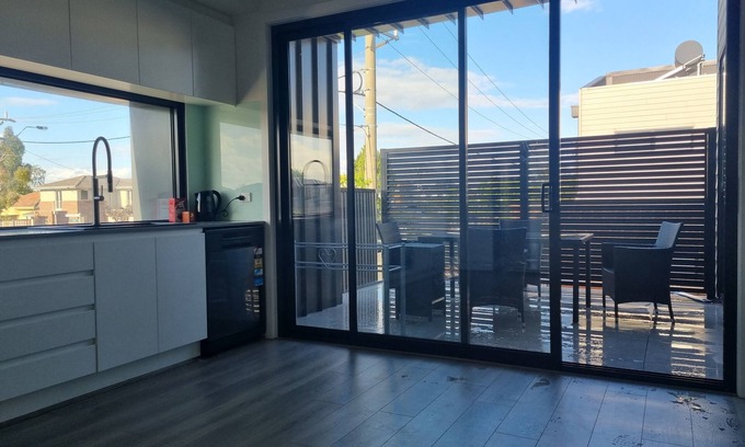 Pascoe Vale South House | Beautiful and cozy triple storey town house.