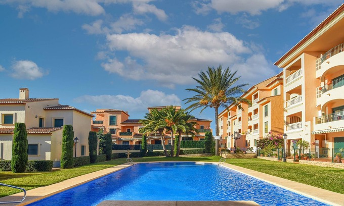 Javea Apartment | Beautiful and comfortable apartment in Javea, Costa Blanca, Spain with communal pool for 2 persons