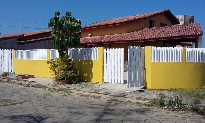 Centro House | Beautiful and spacious house at the corner of the beach whatsapp 11 98430 0518