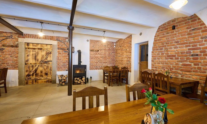 Desna Apartment | Beautiful apartment for 4 people with WIFI, pool, TV and patio