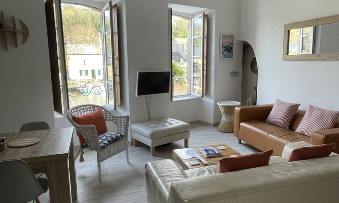 Dinan Apartment | Beautiful apartment at Port with stunning river views.