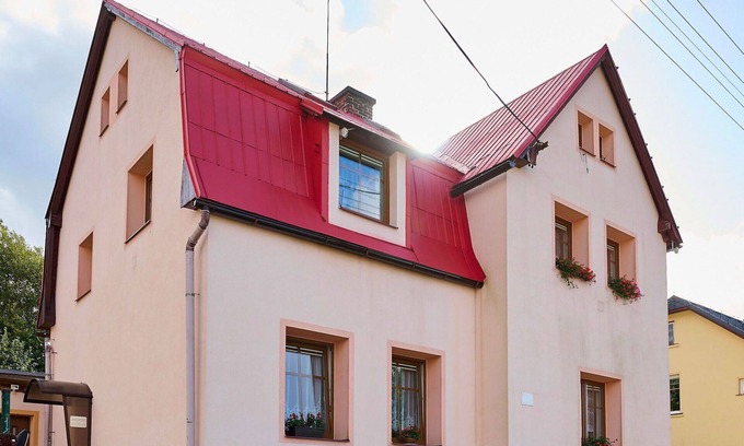Liberec Apartment | Beautiful apartment for 4 people with WIFI, TV and terrace