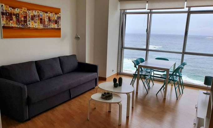 La Coruna Apartment | BEAUTIFUL APARTMENT FRONT PLAYA RIAZOR