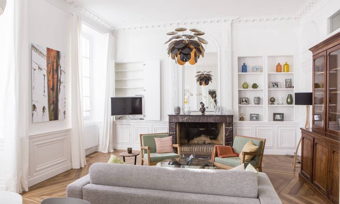 Bordeaux Golden Triangle Apartment | Beautiful apartment, luxuriously restorated