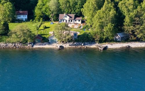 Forsand kommune House | Beautiful Beach line Cabin with sauna near Pulpit Rock