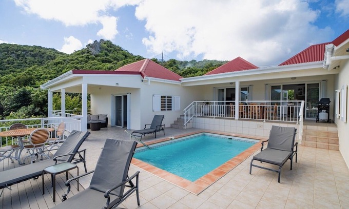 Lurin Villa | Beautiful Bonjour Luxury villa