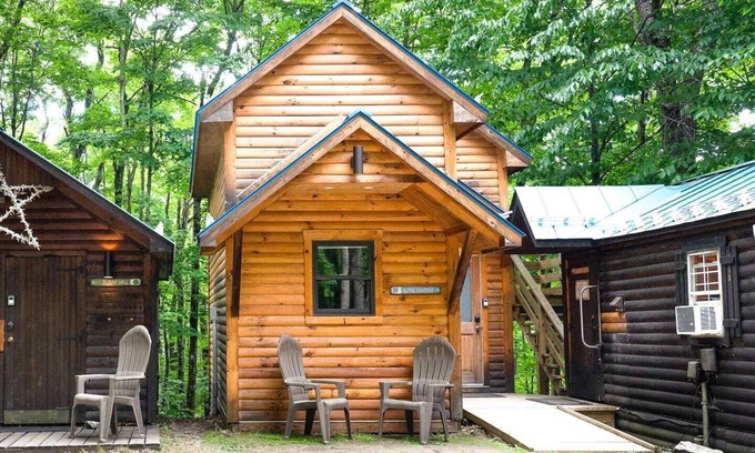 Warren Cabin | Beautiful brand new cabin one minute from Sugarbush Resort