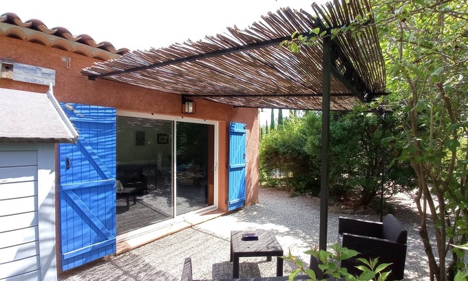 Fayence Cottage | Beautiful bright two-room apartment, well located, without vis-à-vis