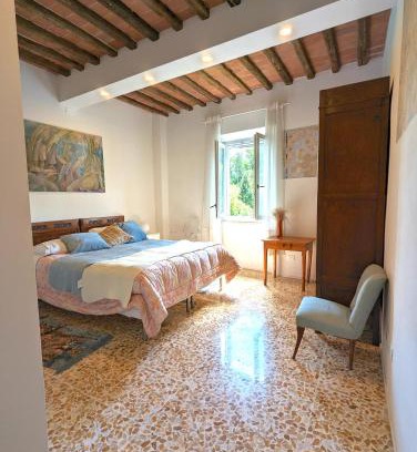 Colle di Val d'Elsa House | Beautiful Ceilings