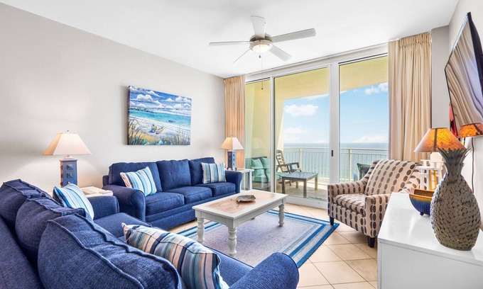 Panama City Beach Condo | Beautiful Condo! Oct 15 - 18th open!
