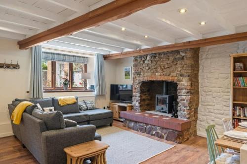 Dunster House | Beautiful Cottage Parking Central Dunster