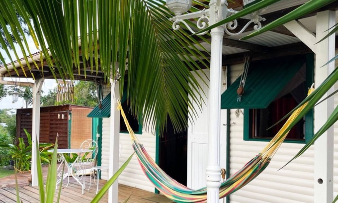 Point d'Or Cottage | Beautiful Creole hut with tropical garden