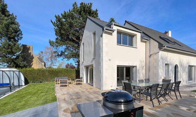 Saint-Cast-le-Guildo House | Beautiful house with pool near Saint-Cast beaches