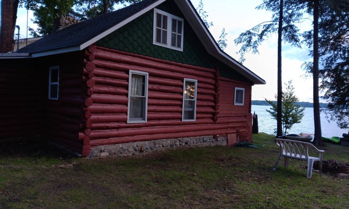Kalkaska Cottage | Beautiful full log cabin with direct private frontage , beautiful sunsets .
