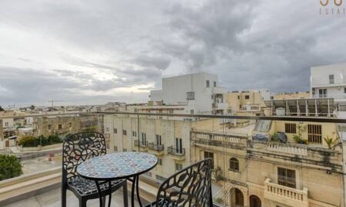 Misrah Kola Apartment | Beautiful fully equipped home with private terrace