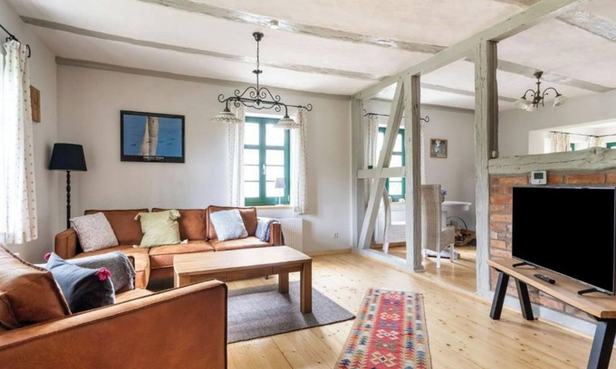 Zierow House | Beautiful home in a green, quiet surrounding