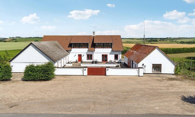 Vesthimmerland Municipality House | Beautiful home in Farsø with kitchen