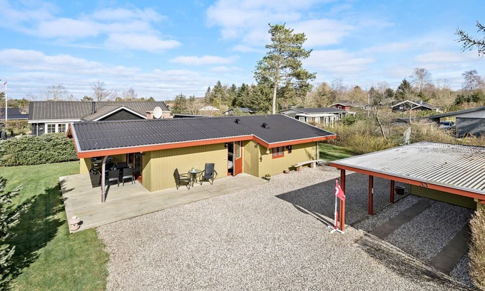 Farvang House | Beautiful home in Fårvang with sauna