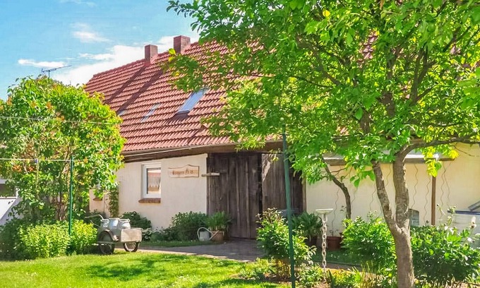 Grunow House | Beautiful home in Grünow with WiFi