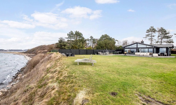 Kulhuse House | Beautiful home in Jægerspris with sauna