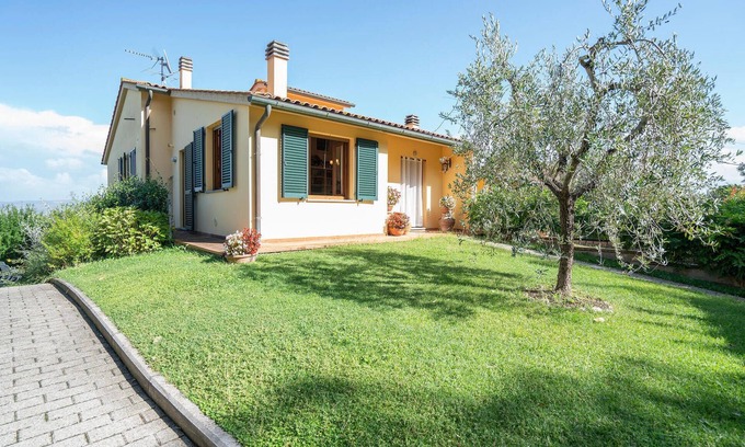 Lajatico House | Beautiful home in Lajatico -PI-