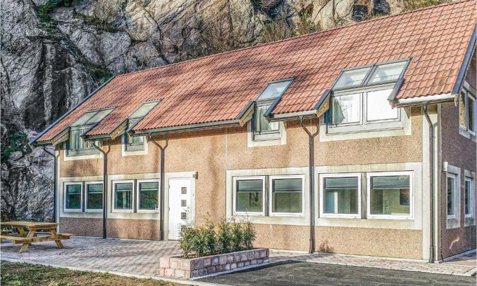 Sogne House | Beautiful Home In Mandal With Wifi